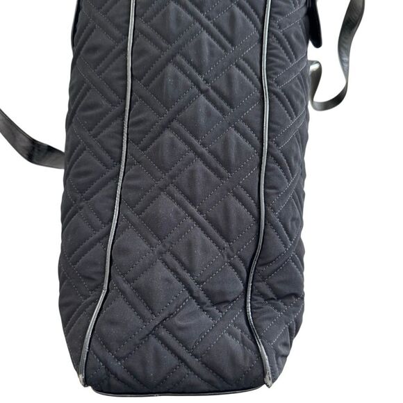 Vera Bradley Black Quilted Zippered Rectangular Bag / Commuter Tote /  Purse - Picture 15 of 16